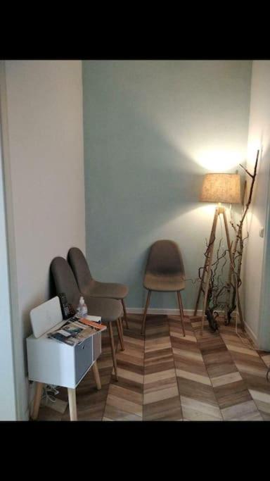 Stuckverzierte, Zentrumsnahe Wohnung Im Sueden Leipzig Exterior foto